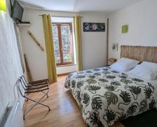 France Auvergne Saint-Floret vacation rental compare prices direct by owner 26791080