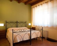 Italy Sicily Cammarata vacation rental compare prices direct by owner 15906677