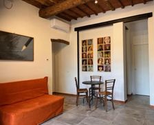 Italy Tuscany Altopascio vacation rental compare prices direct by owner 26827682