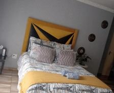 South Africa Gauteng Johannesburg vacation rental compare prices direct by owner 28467152