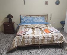 Italy Sicily Canicattini Bagni vacation rental compare prices direct by owner 26726137