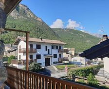 Italy Valle d'Aosta Fenis vacation rental compare prices direct by owner 26702797