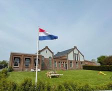 Netherlands Friesland Tzummarum vacation rental compare prices direct by owner 26938478