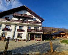 Romania Brasov Bran vacation rental compare prices direct by owner 13794604