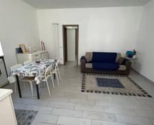 Italy Campania Cercola vacation rental compare prices direct by owner 29311252