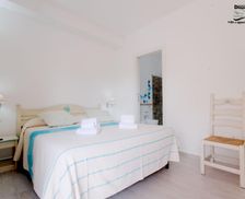 Italy Sardinia Cala Liberotto vacation rental compare prices direct by owner 26973293