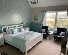 United Kingdom Gloucestershire Wotton-under-Edge vacation rental compare prices direct by owner 15135576