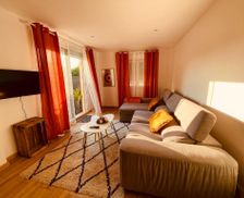 France Provence-Alpes-Côte d'Azur Martigues vacation rental compare prices direct by owner 26835397