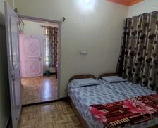 India Uttarakhand Nākuri vacation rental compare prices direct by owner 26876674