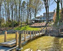 United States North Carolina Mooresville vacation rental compare prices direct by owner 35392258