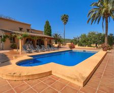 Spain Valencia Community Benissa vacation rental compare prices direct by owner 28351371