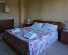 Italy Sardinia Santa Giusta vacation rental compare prices direct by owner 27056275