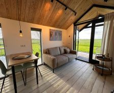 Netherlands Zuid-Holland Noorden vacation rental compare prices direct by owner 27022403