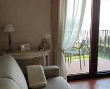 Italy Lombardy Gardone Riviera vacation rental compare prices direct by owner 27053006