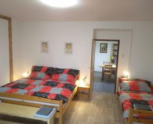 Czechia Central Bohemia Kněževes vacation rental compare prices direct by owner 26843762