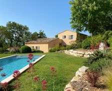 France Provence-Alpes-Côte d'Azur Saint-Saturnin-lès-Apt vacation rental compare prices direct by owner 27394355