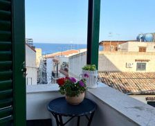Italy Sicily Porticello vacation rental compare prices direct by owner 26787250