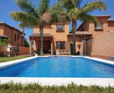 Spain Andalucía Chiclana de la Frontera vacation rental compare prices direct by owner 32278750