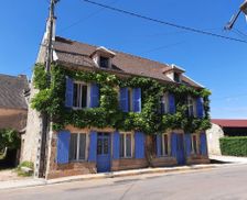 France Burgundy Montillot vacation rental compare prices direct by owner 26682005