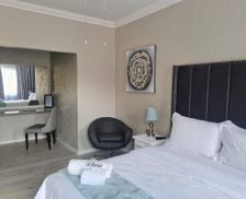 South Africa Mpumalanga Trichardt vacation rental compare prices direct by owner 13659501