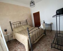 Italy Campania Rocca Cilento vacation rental compare prices direct by owner 27751313