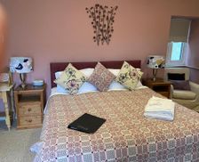 United Kingdom  Narberth vacation rental compare prices direct by owner 18036509