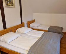 Romania Sibiu County Cisnădioara vacation rental compare prices direct by owner 28181108