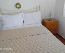 Greece Milos Plaka Milou vacation rental compare prices direct by owner 18725192