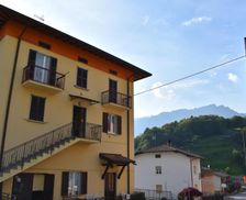 Italy Lombardy San Giovanni Bianco vacation rental compare prices direct by owner 26817207