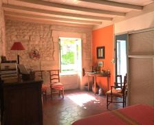 France New Aquitaine Chaniers vacation rental compare prices direct by owner 14142152