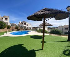 Spain Andalucía Seville vacation rental compare prices direct by owner 26448946