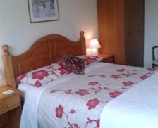 United Kingdom Gwynedd Llanddeiniolen vacation rental compare prices direct by owner 16101678