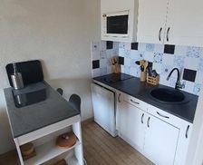 France Languedoc-Roussillon Sète vacation rental compare prices direct by owner 28641269