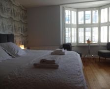 United Kingdom East Sussex Brighton & Hove vacation rental compare prices direct by owner 14365087
