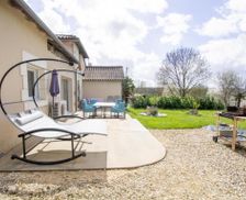 France Aquitaine Saint-Martial-de-Valette vacation rental compare prices direct by owner 26847416