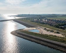 Netherlands Zeeland Colijnsplaat vacation rental compare prices direct by owner 14742525