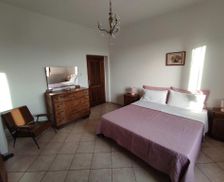 Italy Umbria Spello vacation rental compare prices direct by owner 26899563