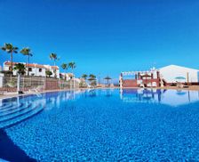 Spain Tenerife Adeje vacation rental compare prices direct by owner 11222650