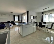 Croatia Split-Dalmatia County Trogir vacation rental compare prices direct by owner 28828498