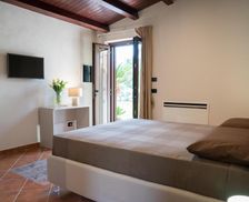 Italy Sicily Milazzo vacation rental compare prices direct by owner 26941519