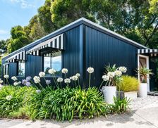 New Zealand Waiheke Island Omiha vacation rental compare prices direct by owner 27363247