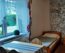 Poland Lesser Poland Zubrzyca Dolna vacation rental compare prices direct by owner 27040637