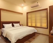 India Kerala Kannur vacation rental compare prices direct by owner 26972523