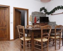 Italy Tuscany Ortignano Raggiolo vacation rental compare prices direct by owner 26852452