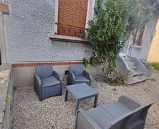 France Auvergne Montluçon vacation rental compare prices direct by owner 27022256