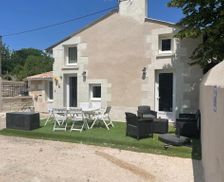 France Nouvelle-Aquitaine Beaumont vacation rental compare prices direct by owner 27083504