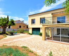 France Languedoc-Roussillon Saint-Laurent-la-Vernède vacation rental compare prices direct by owner 26726105