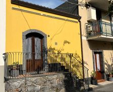 Italy Sicily Linguaglossa vacation rental compare prices direct by owner 28982598