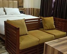 India Karnataka Kulurkudrū vacation rental compare prices direct by owner 29250606