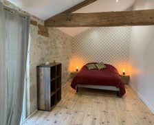 France Aquitaine Lusignan-Petit vacation rental compare prices direct by owner 29337775